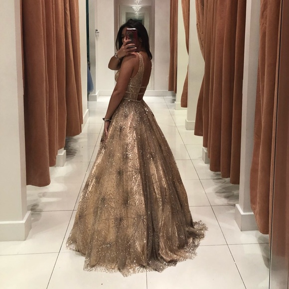 Gold / Champagne Camille la Vie Prom Dress! - Picture 2 of 5